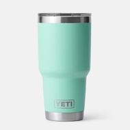 YETI RAMBLER 30 OZ TUMBLER: SEAFOAM