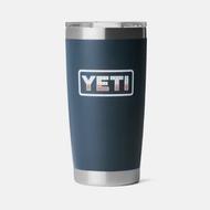YETI RAMBLER 20 OZ TUMBLER: NAVY/BADGE