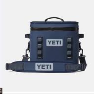 YETI HOPPER FLIP 12 SOFT COOLER                     : NAVY