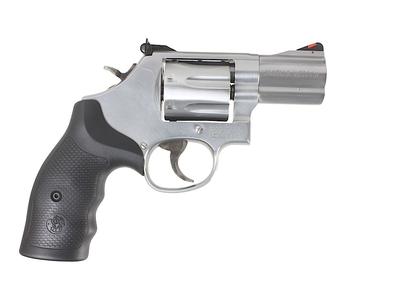 SMITH & WESSON 686 PLUS .357  2.5